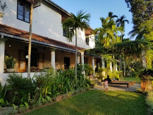 斯特拉塞斯茶園簡易別墅旅館