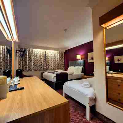 Supreme Inn Boston Rooms