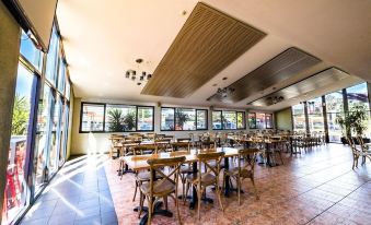 William Farrer Hotel