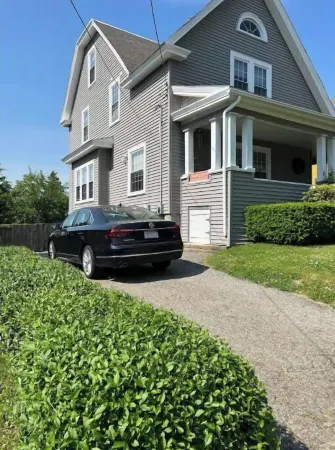 CHARMING LARGE 3 Bedroom Entire Home