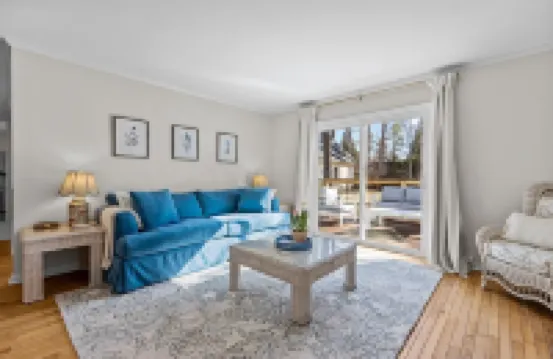 Curated 3BR Boutique Retreat in Cary – Walk to Trails, Close to Downtown