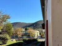 Colonial Bank Motel Hotels in Omeo