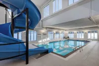 馬里奧特的西基洛納TownePlace Suites 套房飯店 - 游泳池
