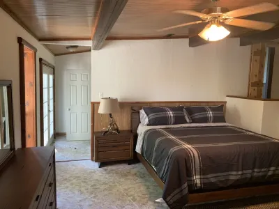 Cozy vacation home just 20 minutes from Six Flags St. Louis Hotels in der Nähe von Allenton Access