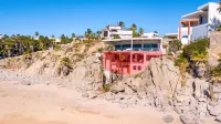 BEACH FRONT Elegance at Casa Bruma: Cabo's Escape with Jacuzzi