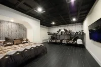 The Summit House - Private Upstate Estate with Unmatched Mountain Views