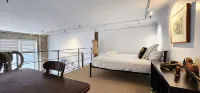 Superb Warehouse Conversion - 2 Bedrooms | 1.5 Bathrooms | Parking