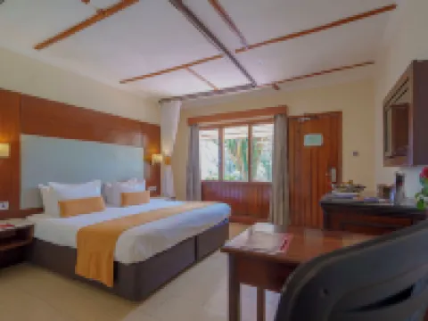 納瓦沙湖鄉村俱樂部旅館 奈瓦沙酒店