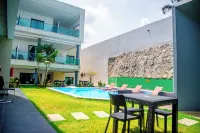 Hotel Yatchenin Abidjan - Pools