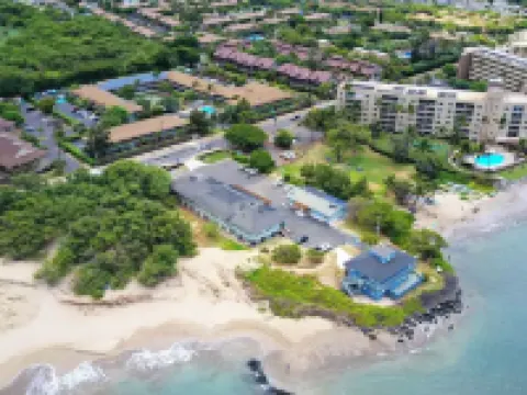 Tracy's Tropical Treasures earned "Best in Kihei" four times and 1 in Maui” Hotels in Kihei