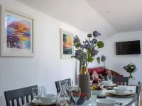A charming cottage in the heart of Ballater, with a beautiful & modern interior Hotels in Ballater