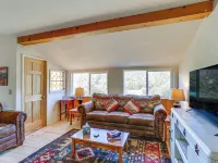 Updated Cabin in Lewiston Historical District! Hotels in Trinity County