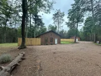 Cozy Cabin in the Northwoods-Forest Retreat Hotels in St. Germain