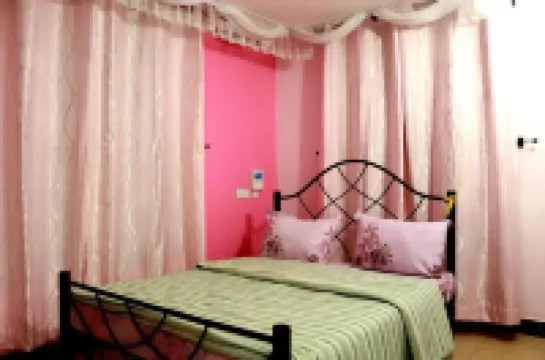 Chic 2-bedroom with WiFi and AC in marvelous Arusha