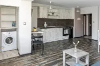 Classic, modern with a hint of glam studio, 5 minutes from center