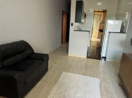 Semi-detached house bordering Belo Horizonte, Contagem Отели в г. Контагем