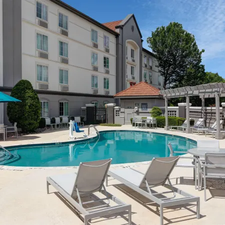 La Quinta Inn & Suites by Wyndham Sherman