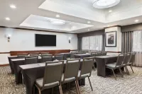 Hampton Inn Hartford-Airport