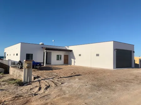 5 Bed, 4 Bath Beach Front House at the best beach in Rocky Point, Playa Encanto.