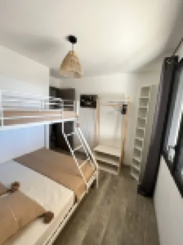 Appartement Avec Grande Terrasse vue mer et Maquis