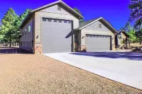 3 Amigos-golf, canyon, RV garage