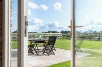 The Roost Barn Conversion in Rural Lincolnshire. Dog Friendly Accommodation! Hotel a Spalding