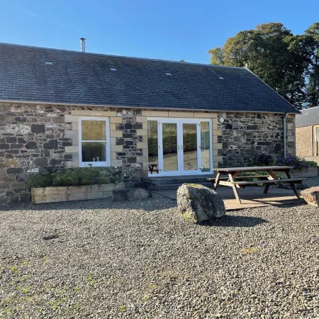 Cottage for 6 in stunning rural location (Beech)