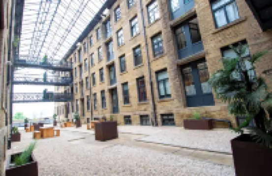 Families and Contractors Hotels in Shipley