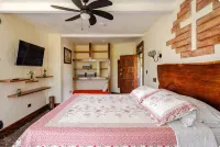 Art Tropical Retreat for Relaxation, Barbecue, and Quality Family Time