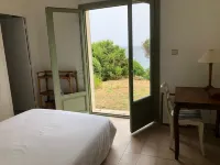 Villa Pieds Dans Leau Pointe de la Castagna - Baie Dajaccio - 12 Couchages Hotels in Coti-Chiavari