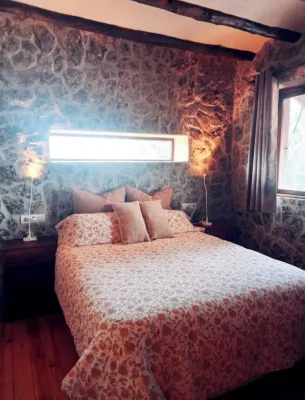 Isolated house 3km from Moratalla. Disconnect.