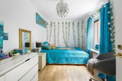 Beautiful apartment close to metro station, shops and amazing nature. Hotels near Flottsbro