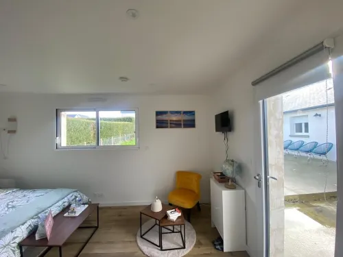 COSY STUDIO NEAR RENNES