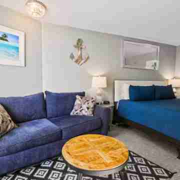 Cozy 1-bedroom condo in enjoyable Myrtle Beach with WiFi, AC Rooms