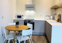 Beautiful One Bedroom Apartment with additional Sofa Bed, Arbroath centre. Hotels in Arbroath