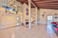 Spacious 6-bedroom Miami Heat Mansion