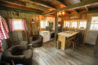Stay in the Barn! Bedroom in the Hayloft!