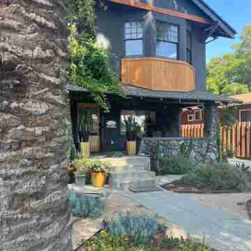 Charming 1-bedroom house with WiFi and AC in Pomona Hotel Exterior