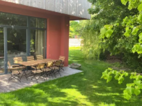 Large loft with garden, located in a nature reserve テンプリーンのホテル