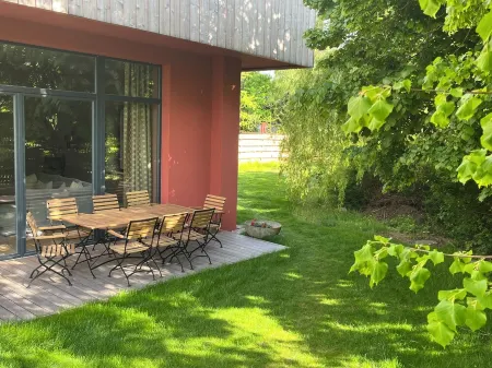 Large loft with garden, located in a nature reserve Отели в г. Темплин