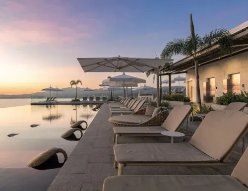 Exclusive 3-bedroom apartment in luxurious  beach front condo in Bucerías