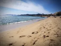 Studio Bormes-les-Mimosas Hôtels à : Bormes-les-Mimosas