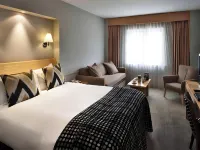 Sunday London Staines-upon-Thames Heathrow T5 Hotels in Staines
