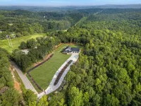 The Estate, King Beds, near Chateau Elan and Road Atlanta, lake Lanier