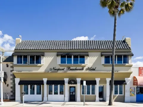 Newport Beach Hotel Hotel berhampiran Sherman Library & Gardens