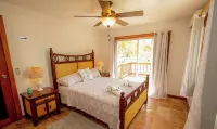 Chakra Le Esconddida House Hotels near Bacalar Chico National Park and Marine Reserve