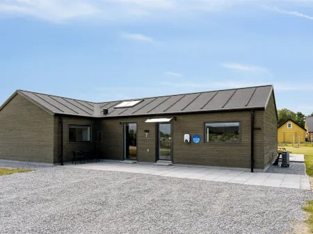 "Henke" - 475m from the sea Отели в г. Albaek