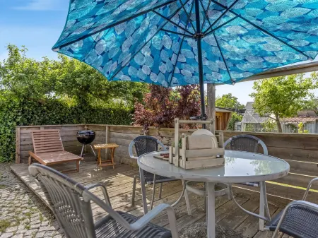 "Deik" - 25km from the sea Отели в г. Hojer