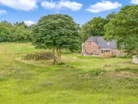 "Geraldine" - 3.5km to the Fjord Hotels in Spottrup