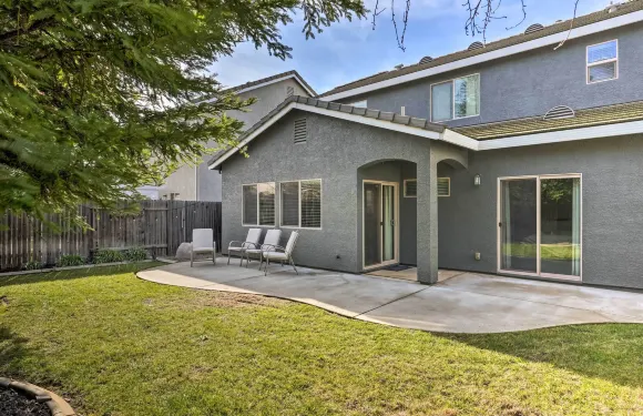 適合家庭的林肯房屋：距離娛樂場8英里！